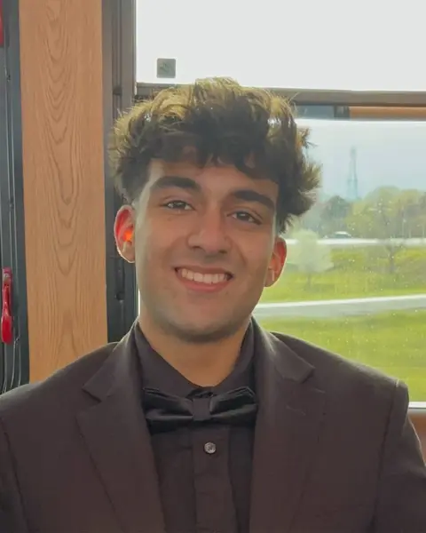 Headshot of Mahir Patel